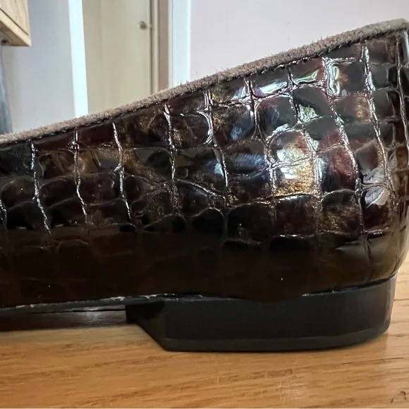 Donald Pliner Women’s Crocco Loafer, Size 8 - Picture 4 of 9